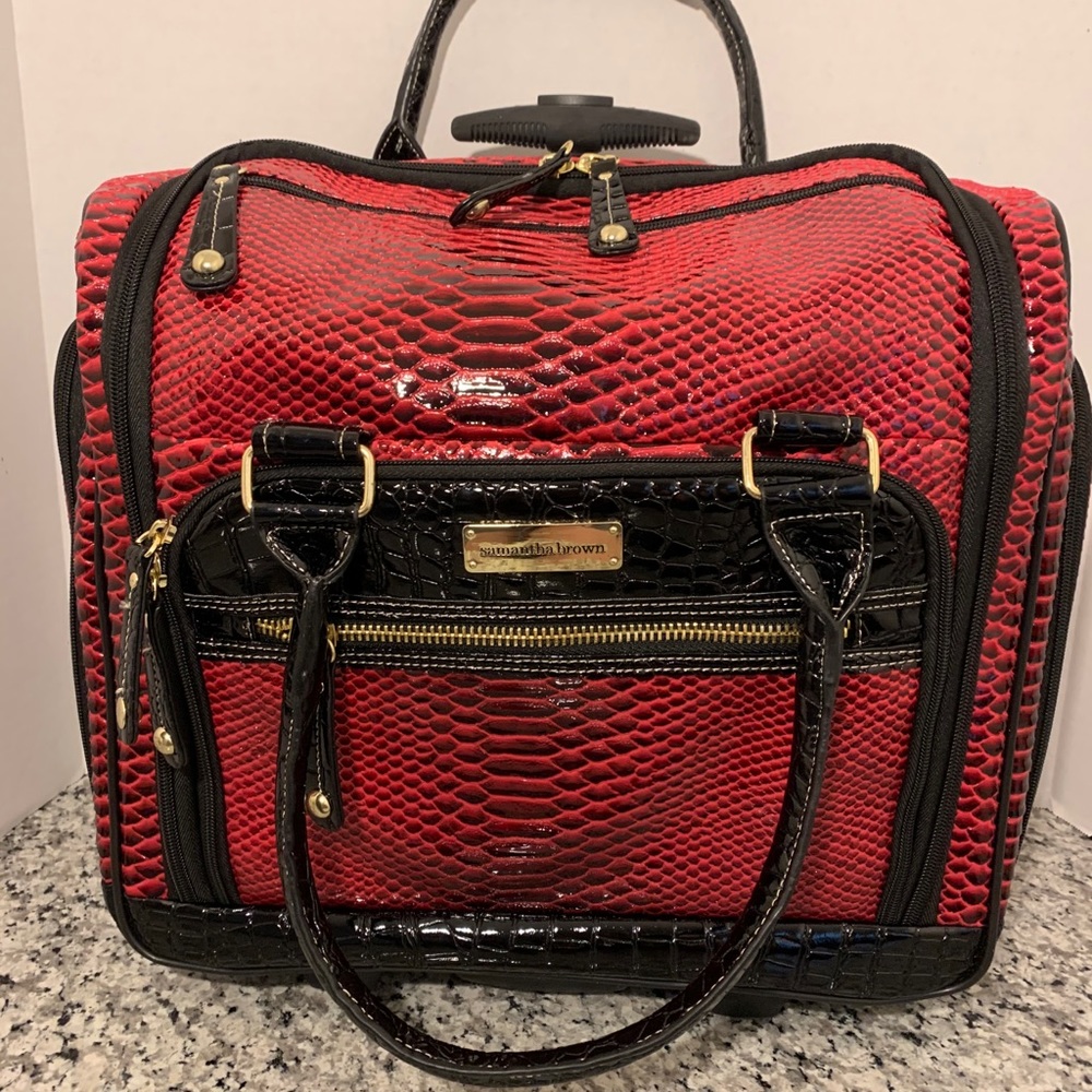 Samantha Brown Croco Embossed Ombre Luggage Maroon